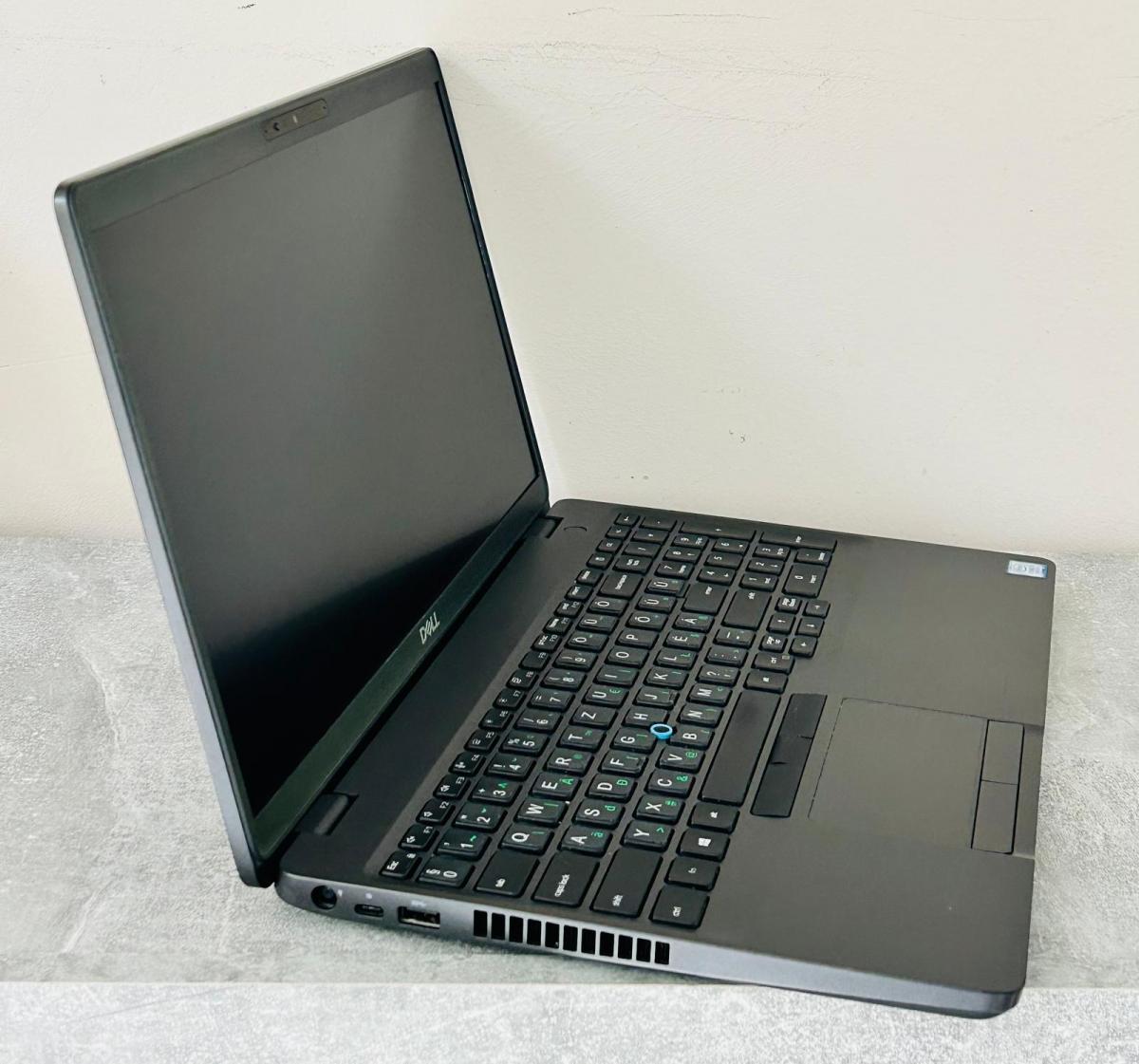 Dell Latitude 5500